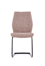 K272 chair